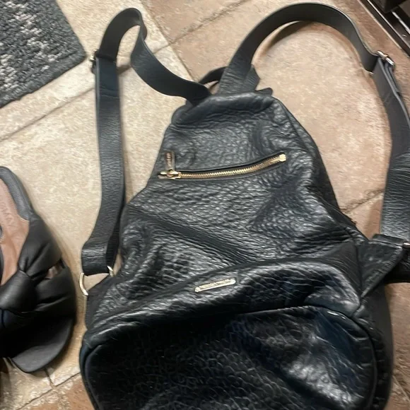 Backpack - Picture 2 of 2